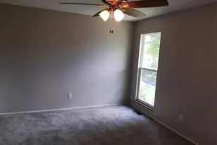 574 Coach Light Ln, Hazelwood, MO 63042 - Photo 15