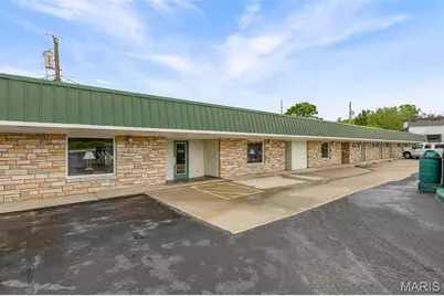 310 N McCune, Pilot Knob, MO 63663 - Photo 3