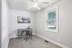 10560 Crecelius Dr, Saint Louis, MO 63123 - Photo 17