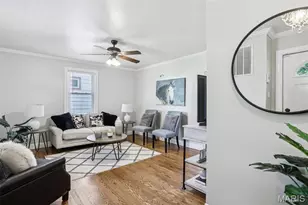 10560 Crecelius Dr, Saint Louis, MO 63123 - Photo 5