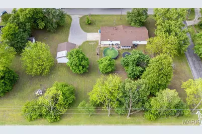 211 E Elm, Bertrand, MO 63823 - Photo 41