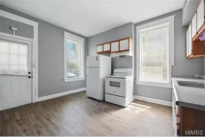 7220 Pennsylvania Avenue, Saint Louis, MO 63111 - Photo 3