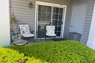 9218 Bent Pine Ct, Saint Louis, MO 63126 - Photo 13