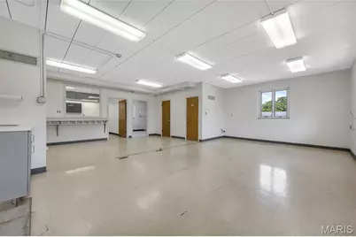 123 Cliff Cave Road, Saint Louis, MO 63129 - Photo 11