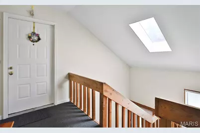 1306 Glendale Gardens Drive #C, Glendale, MO 63122 - Photo 5