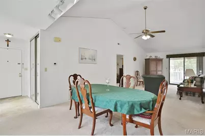 1306 Glendale Gardens Drive #C, Glendale, MO 63122 - Photo 9