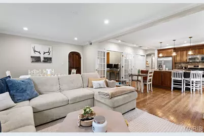 7520 Buckingham Drive #1W, Saint Louis, MO 63105 - Photo 3