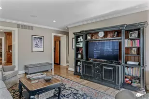 146 N Bemiston Ave, Clayton, MO 63105 - Photo 15