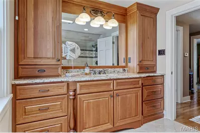 146 N Bemiston Avenue, Clayton, MO 63105 - Photo 33