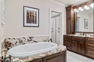 146 N Bemiston Ave, Clayton, MO 63105 - Photo 21