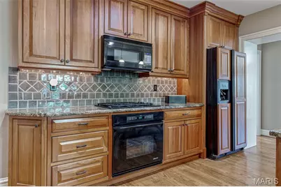 146 N Bemiston Avenue, Clayton, MO 63105 - Photo 11