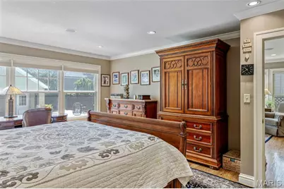 146 N Bemiston Avenue, Clayton, MO 63105 - Photo 17