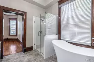 305 W 1st St, Farmington, MO 63640 - Photo 9