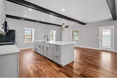 2380 Highway Jj, Elsberry, MO 63343 - Photo 9