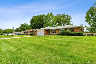 11550 Rock Hampton Drive, Hazelwood, MO 63138 - Photo 3