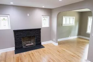 40 Sunset Ct, Pasadena Park, MO 63121 - Photo 9