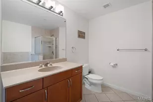 4909 Laclede Ave, Saint Louis, MO 63108 - Photo 11