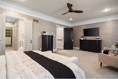 155 Gay Avenue, Clayton, MO 63105 - Photo 17