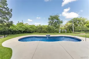 111 N Mosley Rd, Saint Louis, MO 63141 - Photo 31