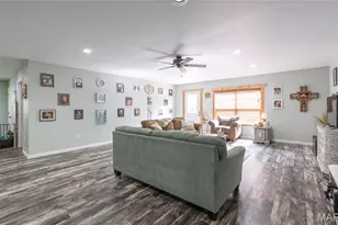 161 Cobblestone Rd, Shelbyville, MO 65565 - Photo 17