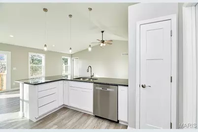 114 Peruque Creek Manor, Wright City, MO 63390 - Photo 37