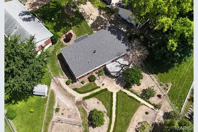 9117 Tiber Court, Affton, MO 63123 - Photo 5