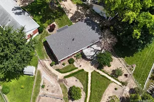 9117 Tiber Ct, Affton, MO 63123 - Photo 5