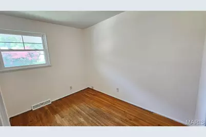 9117 Tiber Court, Affton, MO 63123 - Photo 17