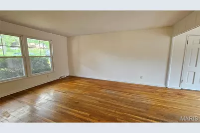 9117 Tiber Court, Affton, MO 63123 - Photo 25