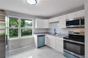 2224 Lovett Dr, Saint Louis, MO 63136 - Photo 9