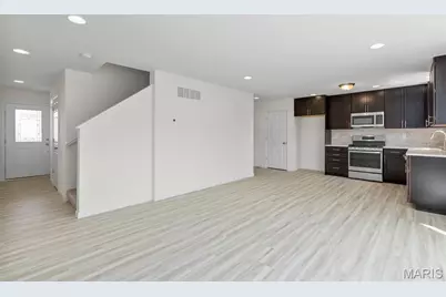 2 Arlington At River Bluffs Meadows, Florissant, MO 63031 - Photo 17