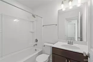 2 Arlington At River Bluffs Meadows, Florissant, MO 63031 - Photo 9