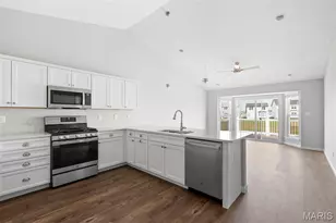 2 Carolina At River Bluffs Meadows, Florissant, MO 63031 - Photo 13