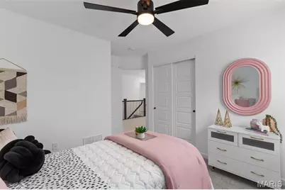 2 Berwick At River Bluffs Manors, Florissant, MO 63031 - Photo 5