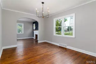 1375 S New Florissant Rd, Florissant, MO 63031 - Photo 7