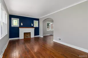 1375 S New Florissant Rd, Florissant, MO 63031 - Photo 3