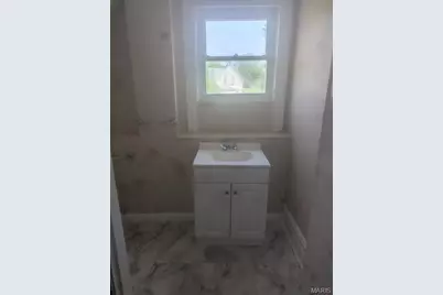 4737 Beacon Avenue, Saint Louis, MO 63120 - Photo 17