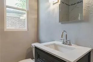 1432 Tamerton Ave, University City, MO 63132 - Photo 11