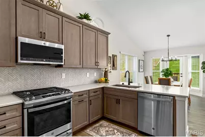 2 Hickory At Hawk Ridge Estate, Lake Saint Louis, MO 63367 - Photo 13