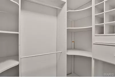 851 Poplar Drive, Unincorporated, MO 63125 - Photo 25