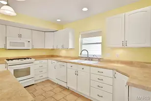 851 Poplar Dr, Unincorporated, MO 63125 - Photo 15