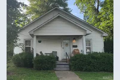 338 E Gladys Street, Sikeston, MO 63801 - Photo 1