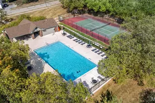 1556 Wildhorse Pkwy Dr, Chesterfield, MO 63005 - Photo 67