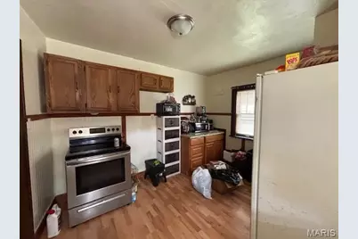 3802 Melba Place, Saint Louis, MO 63121 - Photo 9