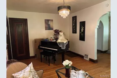 3802 Melba Place, Saint Louis, MO 63121 - Photo 3