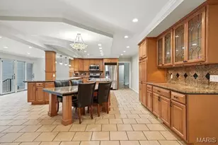 6481 Westway Rd, Saint Louis, MO 63109 - Photo 9