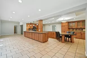 6481 Westway Rd, Saint Louis, MO 63109 - Photo 11