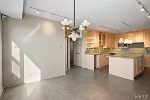 710 S Hanley Rd, Clayton, MO 63105 - Photo 21