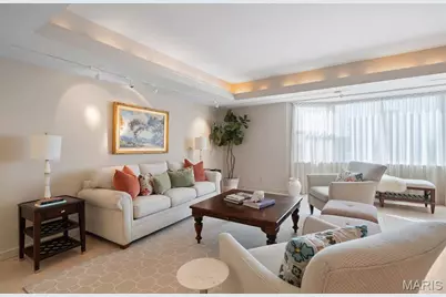 710 S Hanley Road #17C, Clayton, MO 63105 - Photo 11