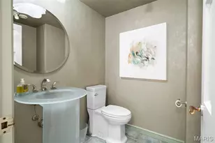 710 S Hanley Rd, Clayton, MO 63105 - Photo 25